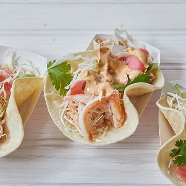 Delicious Salmon Bowl Experience